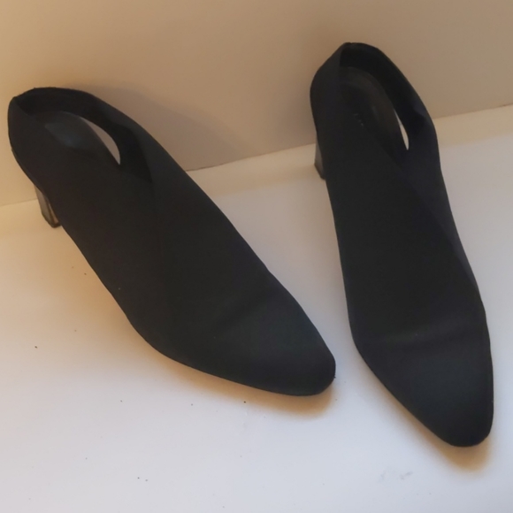 Larry Stuart Coll. elastic cloth heels-sz 8 1/2N - Picture 2 of 8